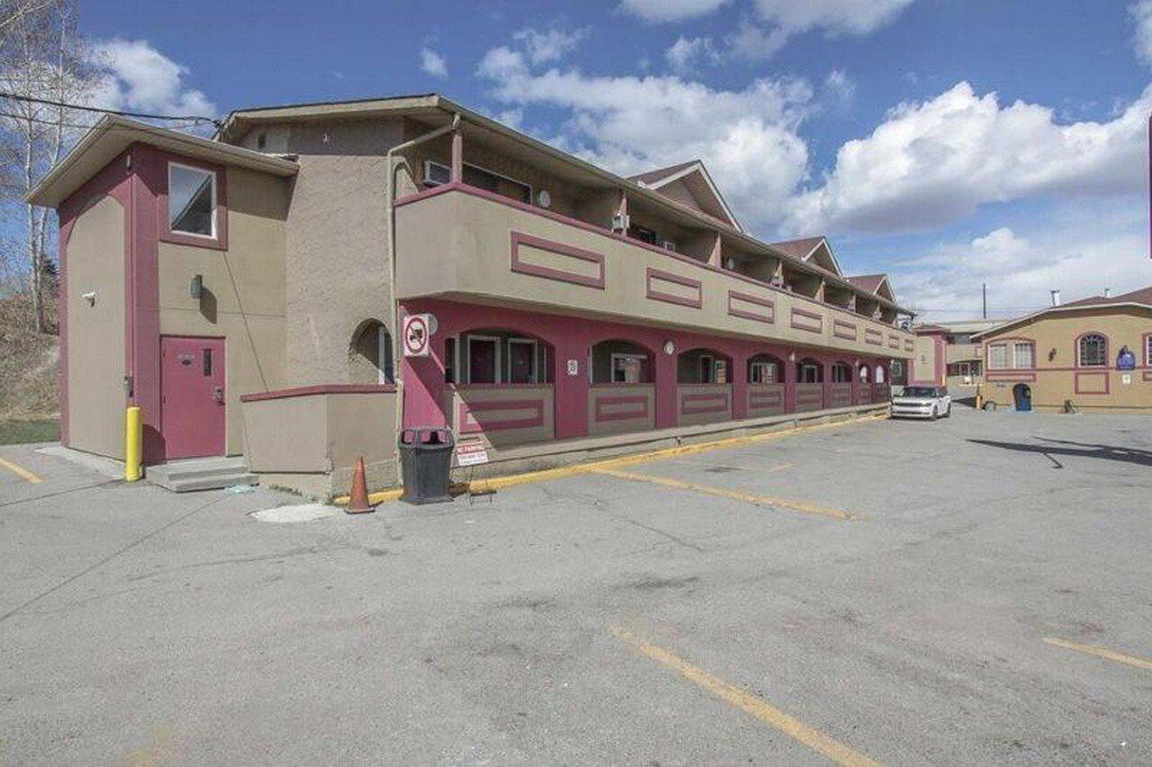 Canadas Best Value Inn Chinook Station YYC Exteriör bild